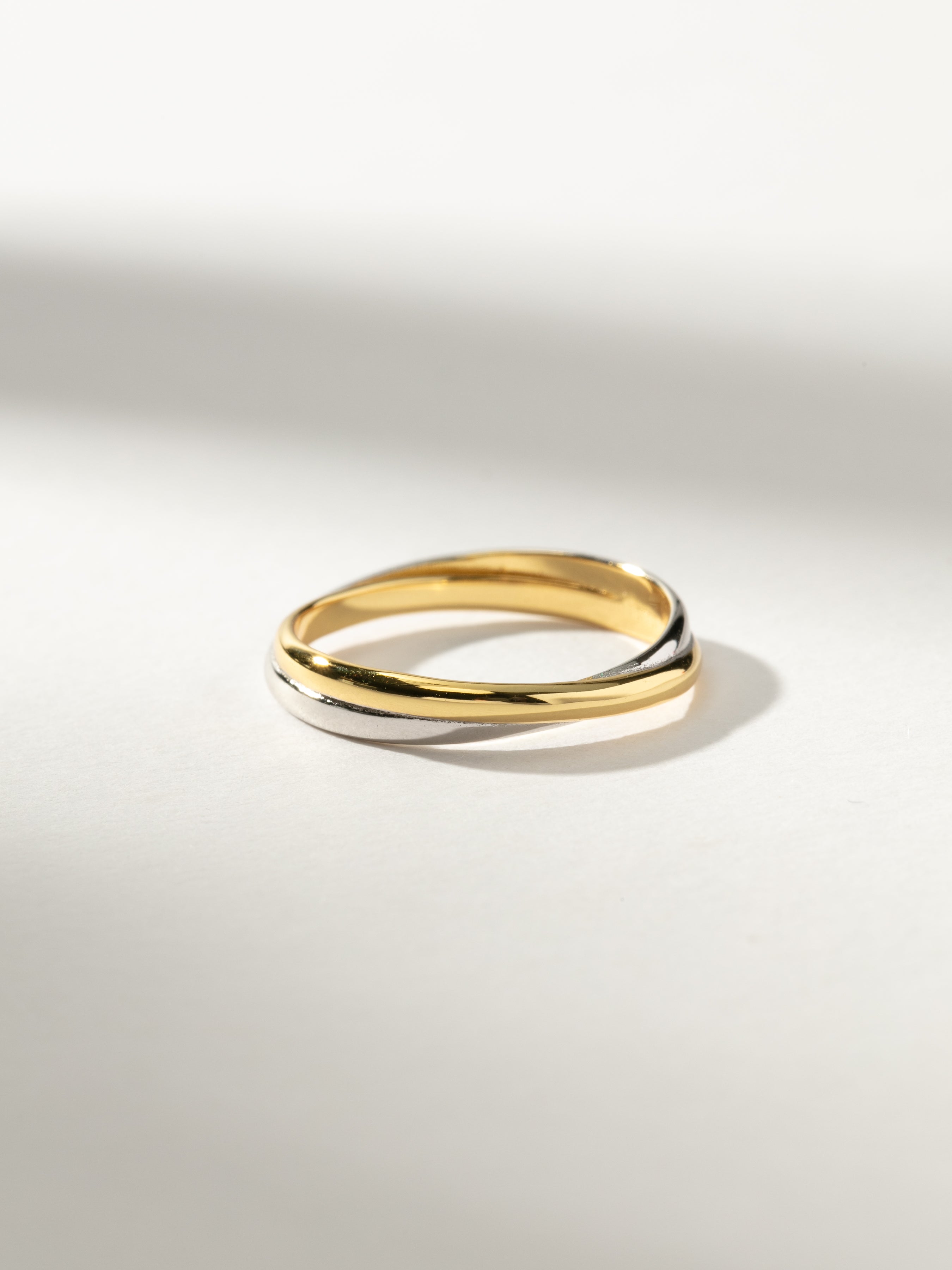 Crossed Mixed Ring